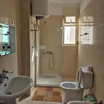 Apartment Family 4